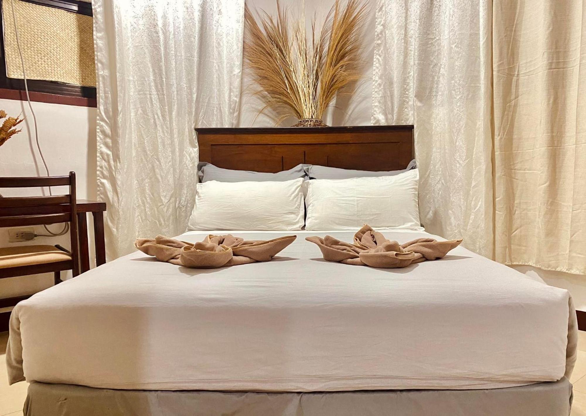 מקטאן Abihon Hoferhaus Mactan Guesthouse מראה חיצוני תמונה