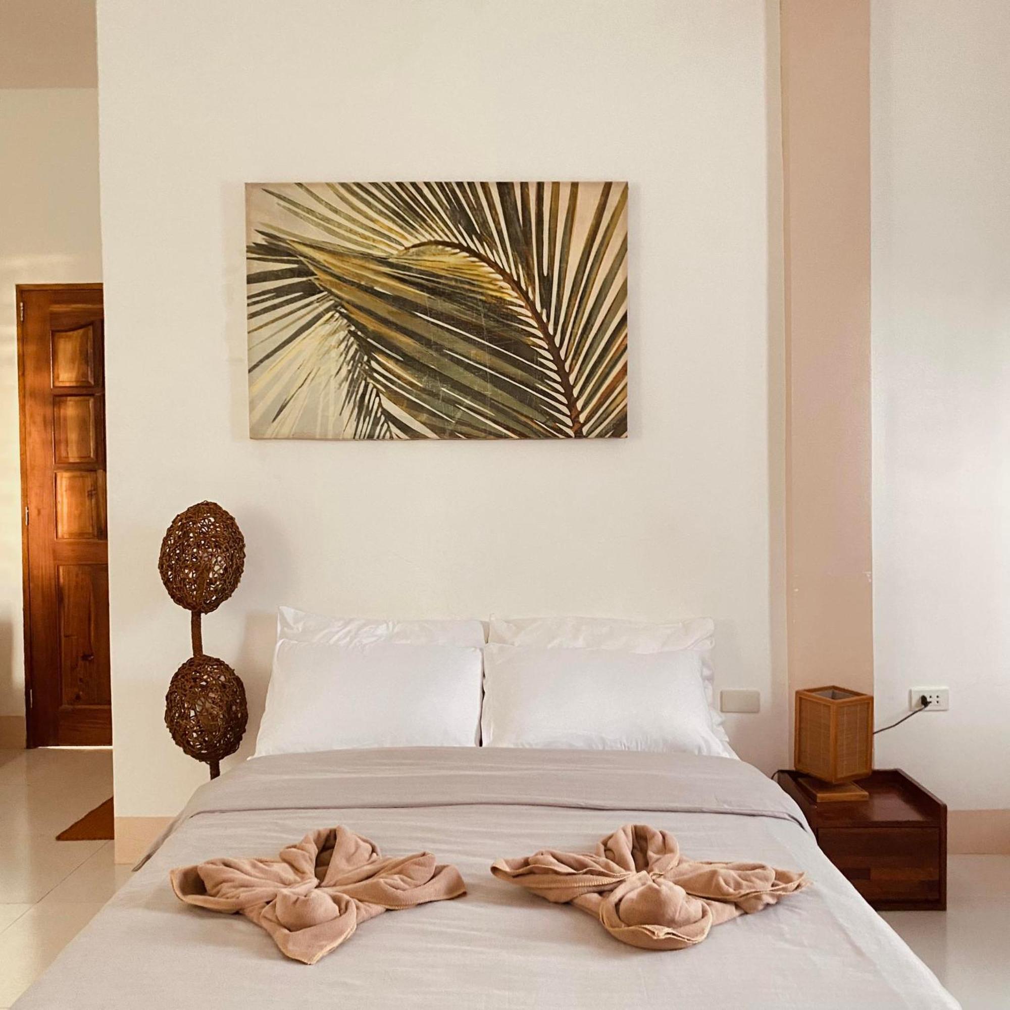 מקטאן Abihon Hoferhaus Mactan Guesthouse מראה חיצוני תמונה